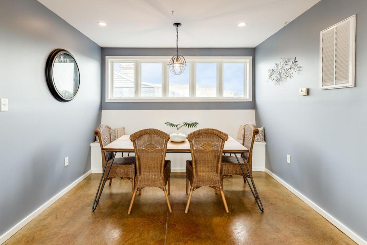 Walk Score 90!!-Historic Downtown District-2 Blocks To Famous Forsyth Park- Huge Private Patio-Private Parking Savannah Extérieur photo